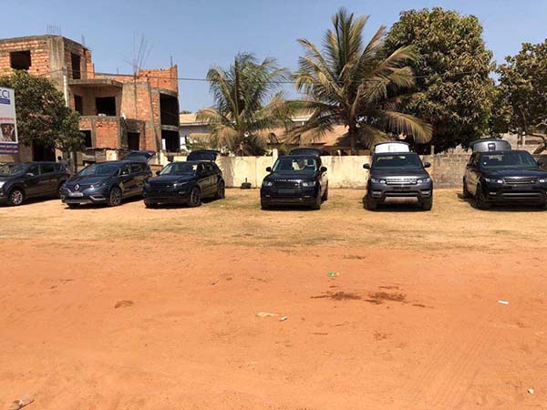 Stolen range rovers